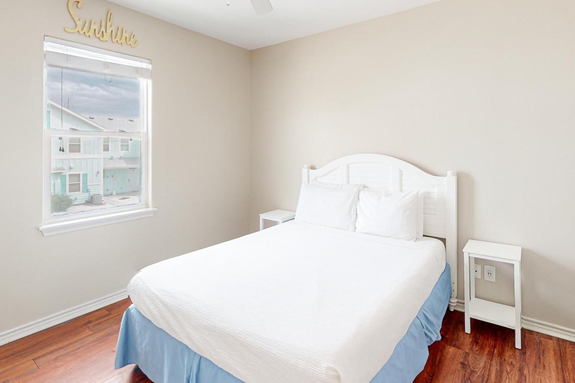 Nemo Cay Stay Corpus Christi Room photo
