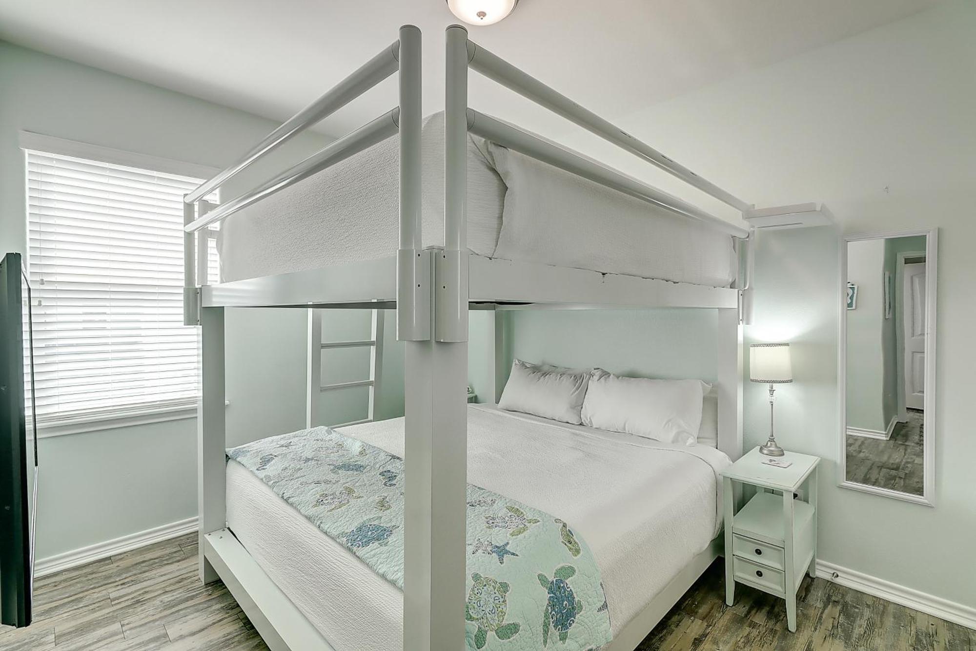 Nemo Cay Stay Corpus Christi Room photo