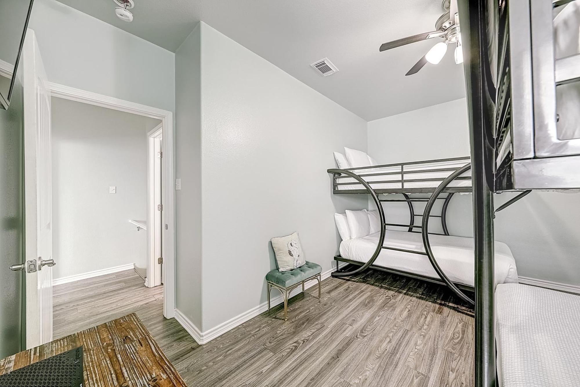 Nemo Cay Stay Corpus Christi Room photo